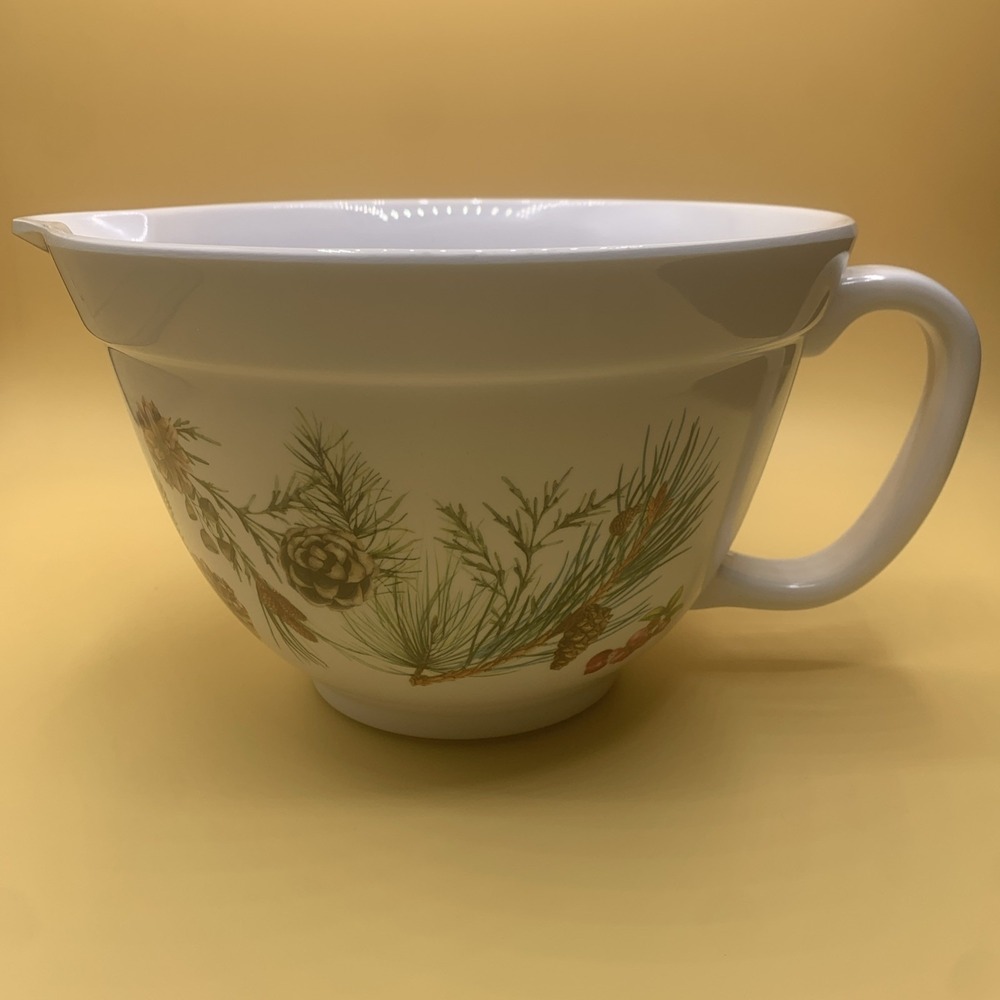 New Stonewall Kitchen Batter Bowl Mix Pour Spout Melamine Non-Slip Base Pines